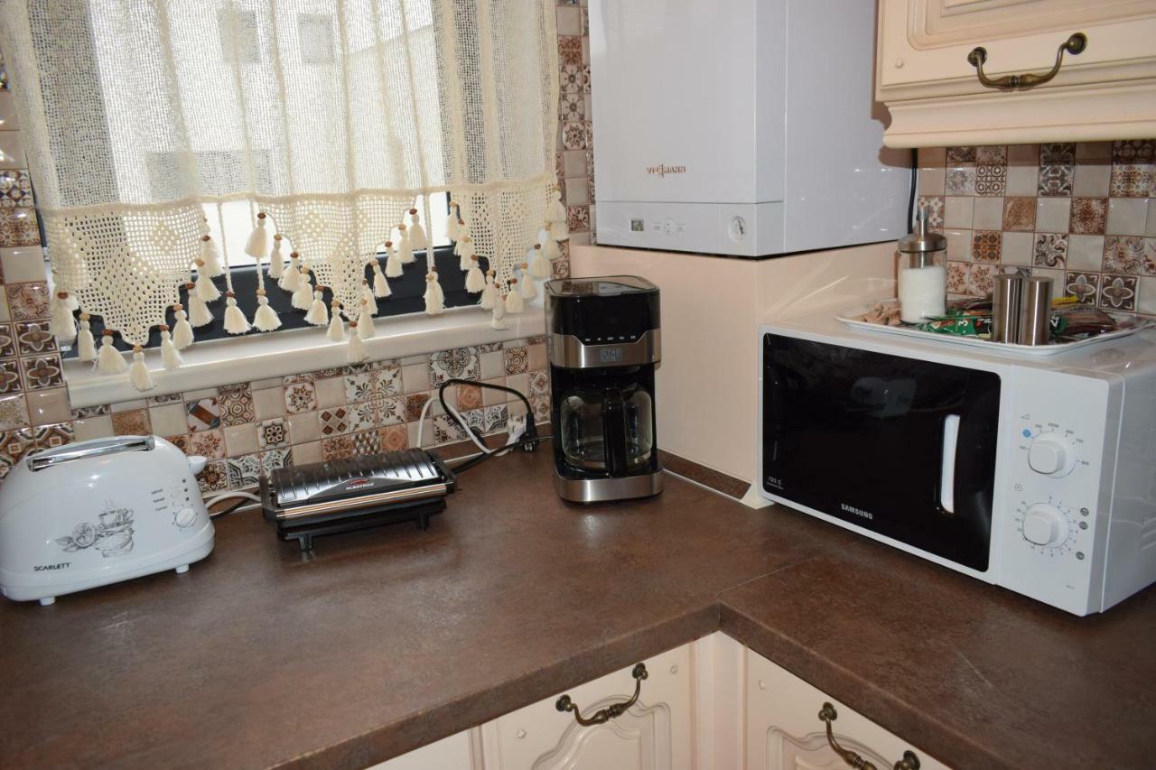 Victoria's Banu Manta Apartament *